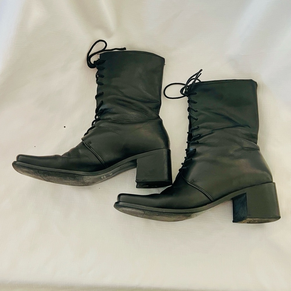Black Leather Women's Boots / Made in Brazil - Picture 8 of 13